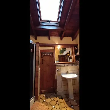 Cottage, Max 9 Places, Asturias, Northern Spain Lodge *