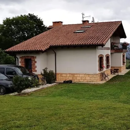 Cottage, Max 9 Places, Asturias, Northern Spain Cuadroveña