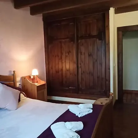 Cottage, Max 9 Places, Asturias, Northern Spain Lodge *